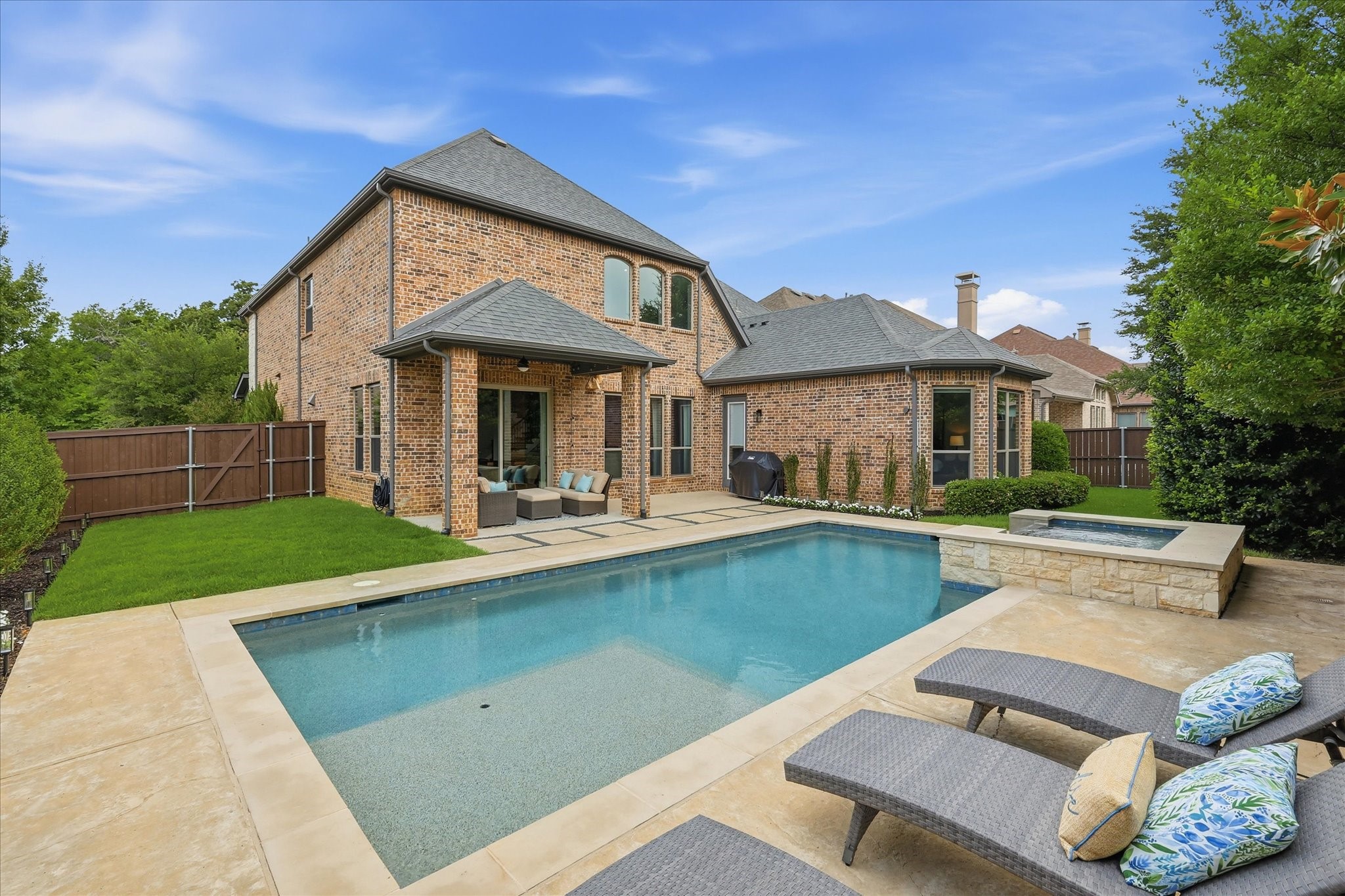 629 Sandy Lane Flower Mound TX 75022