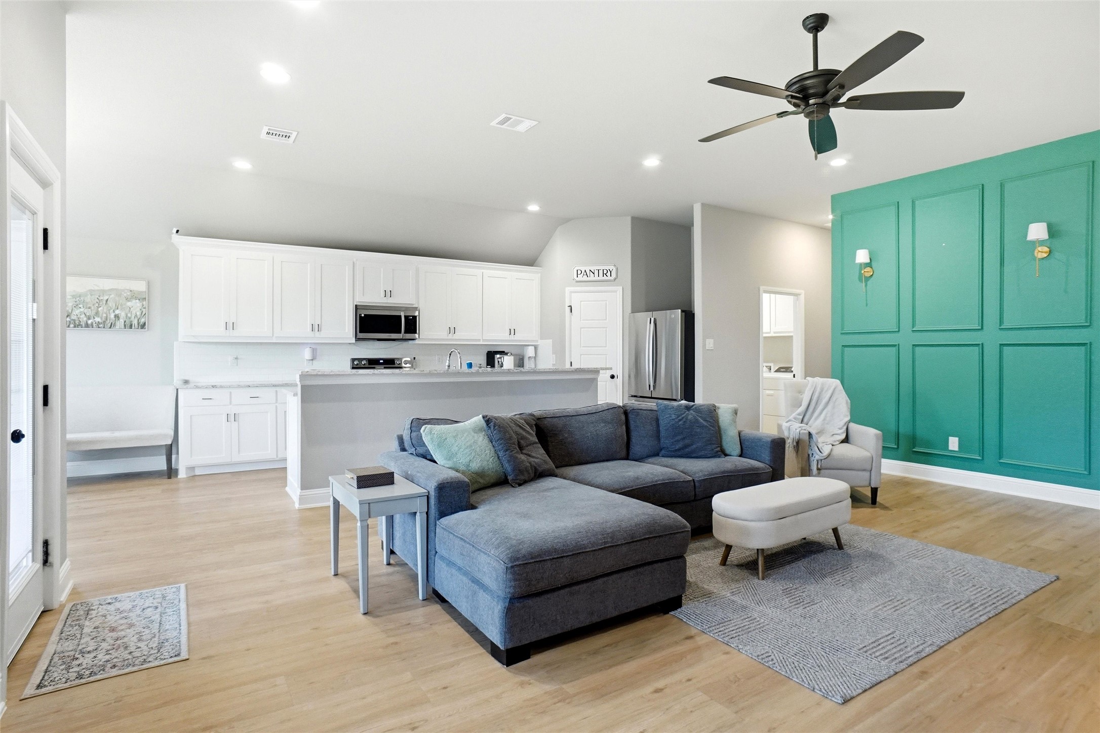 214 Clover Circle Weatherford TX 76086