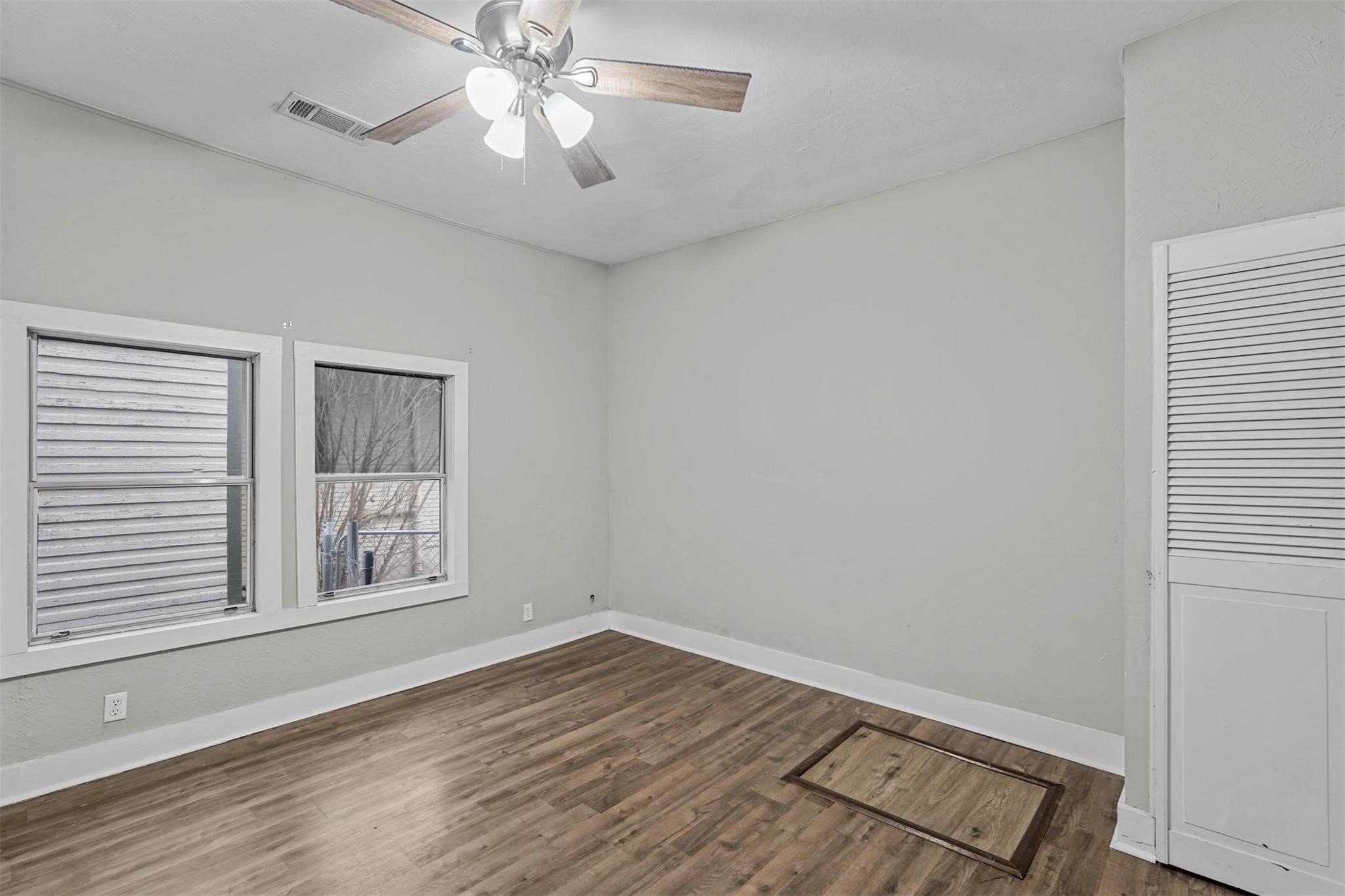 908 E Houston Street Sherman TX 75092