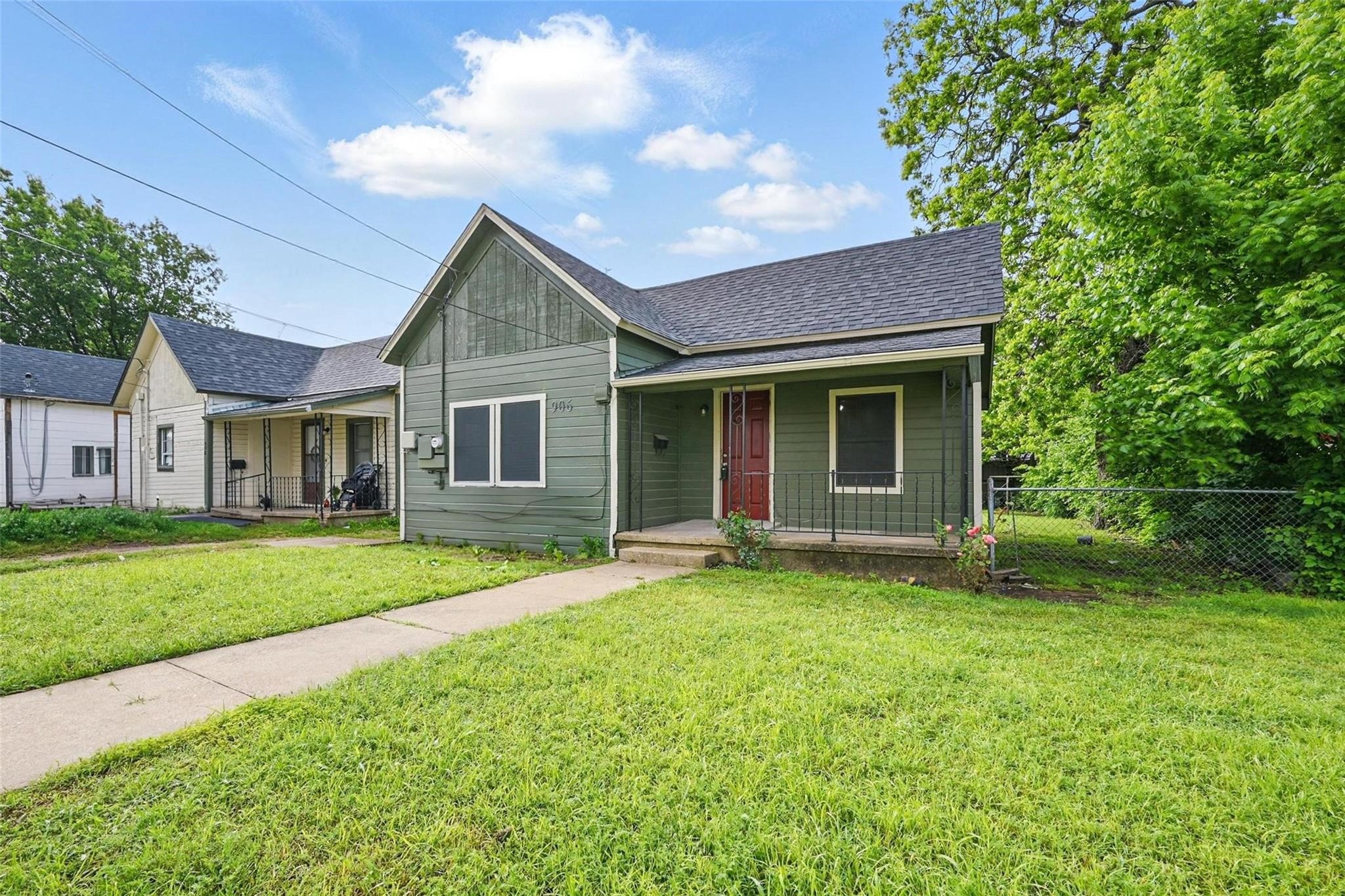 908 E Houston Street Sherman TX 75092
