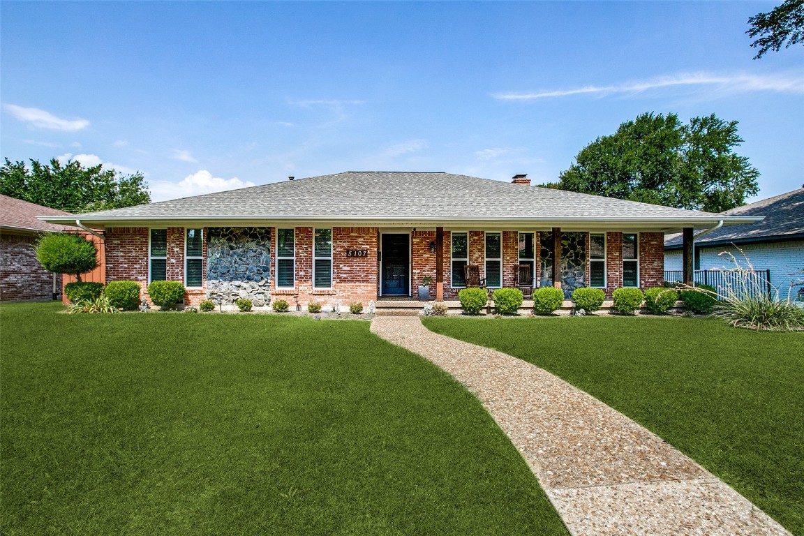 5107 Menefee Drive Dallas TX 75227