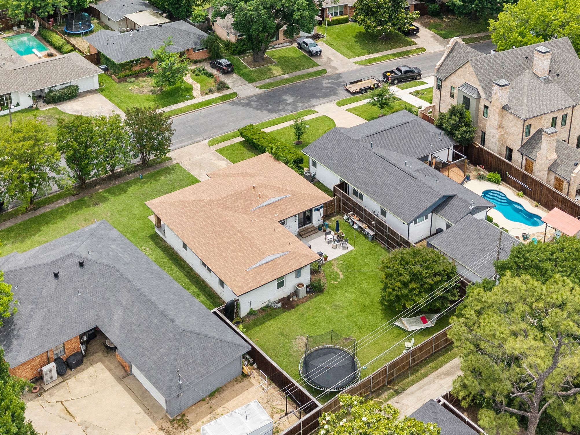 8852 Larchwood Drive Dallas TX 75238