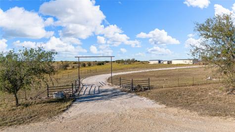 318 Cr 3355 Valley Mills TX 76689