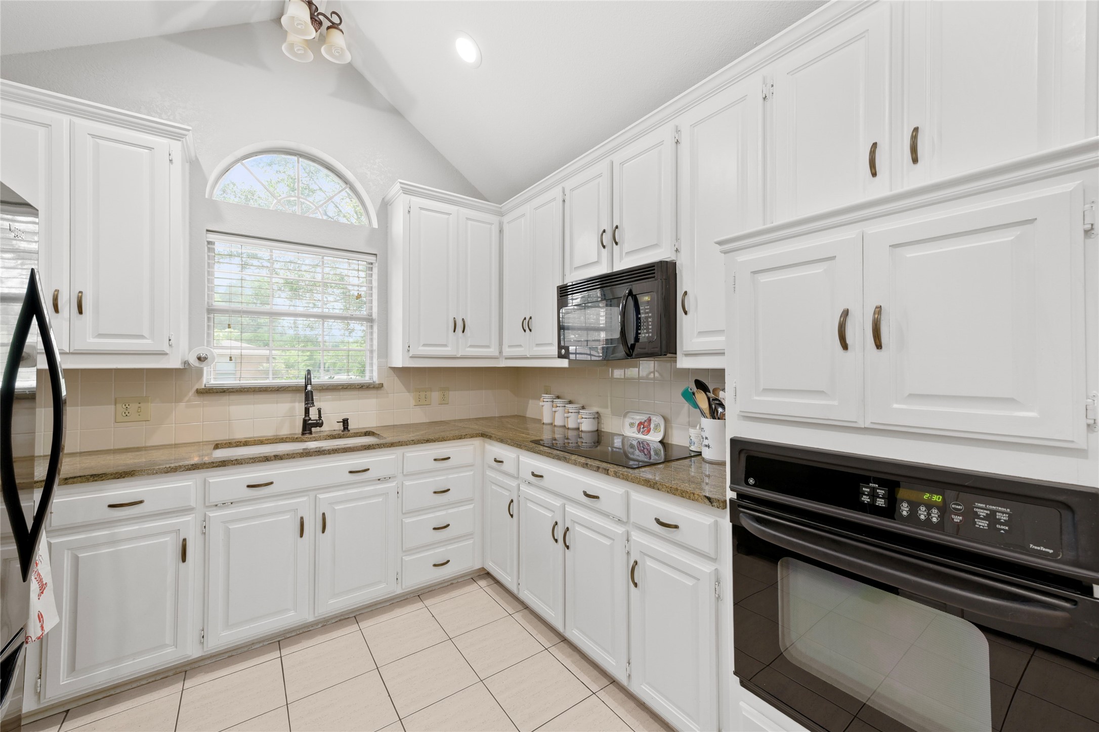 1010 Westgate Drive Farmersville TX 75442