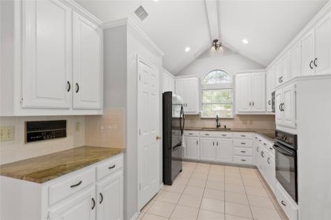 1010 Westgate Drive Farmersville TX 75442