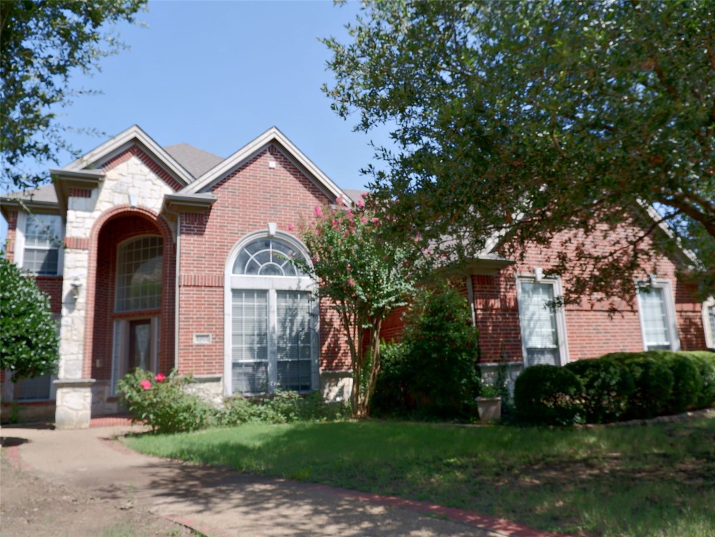 4901 Walton Heath Drive Garland TX 75044