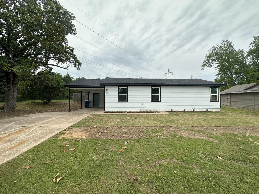 731 W Bullock Street Denison TX 75020