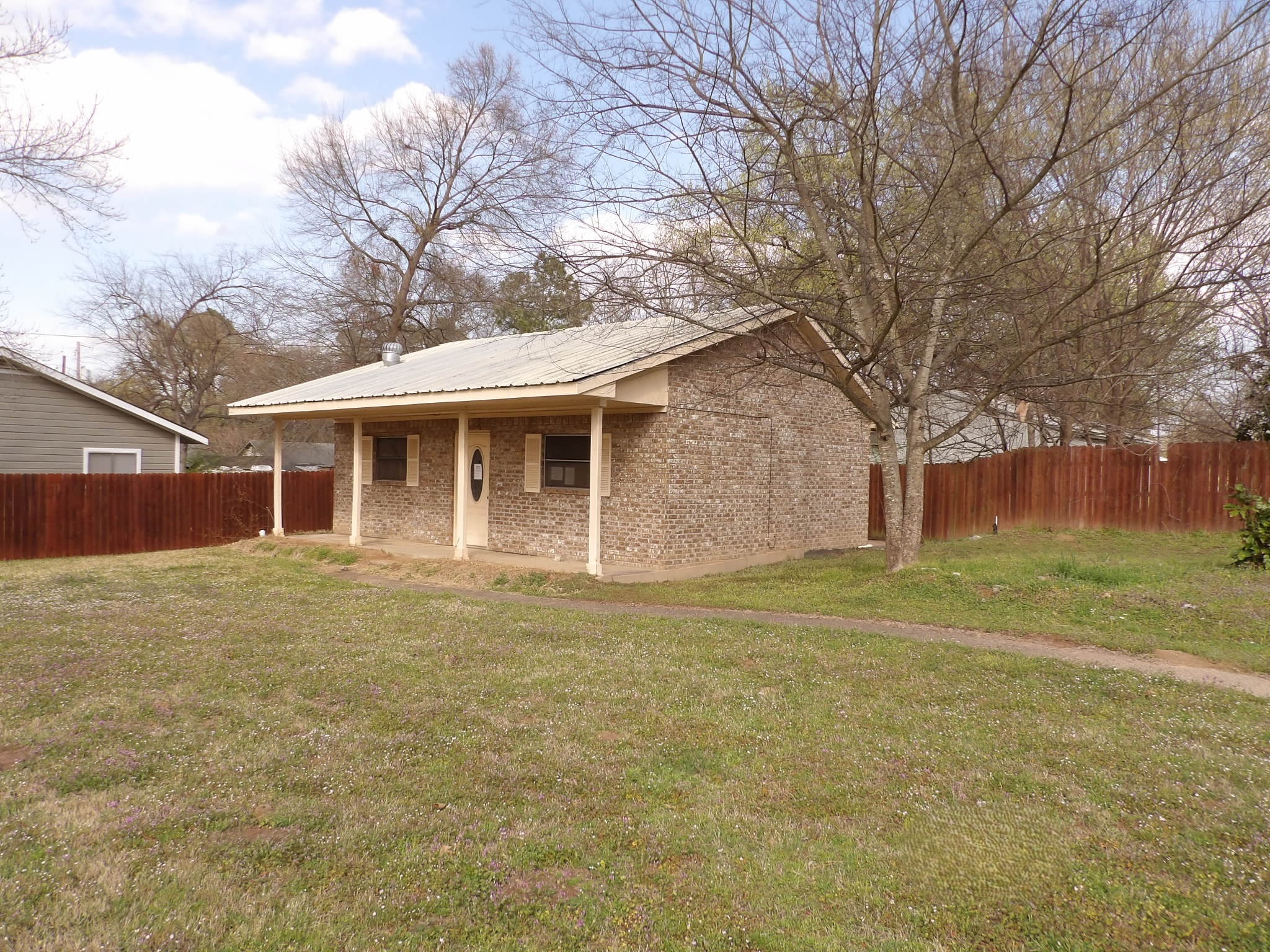 107 Nila Street Mount Vernon TX 75457