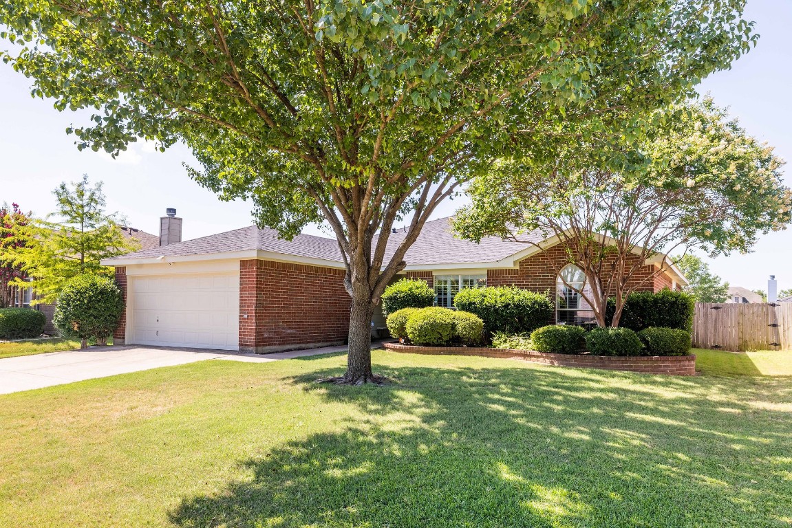 3430 Charing Cross Road Midlothian TX 76065