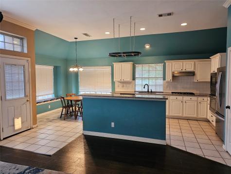 2413 Kariba Lane Denton TX 76210