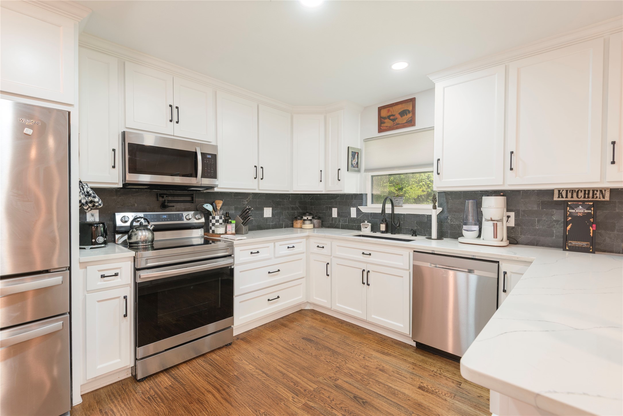 925 S Andrews Avenue Sherman TX 75090