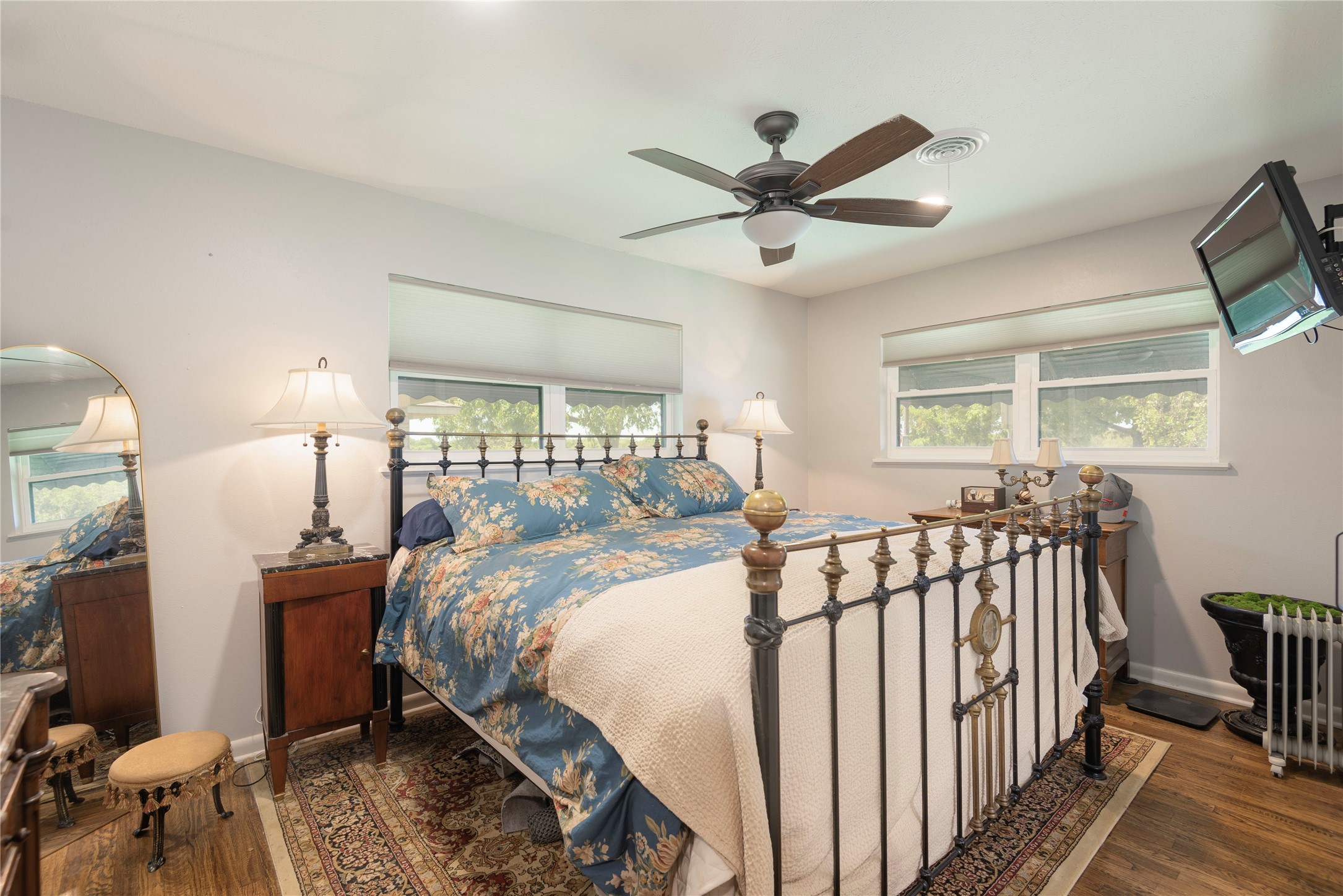 925 S Andrews Avenue Sherman TX 75090