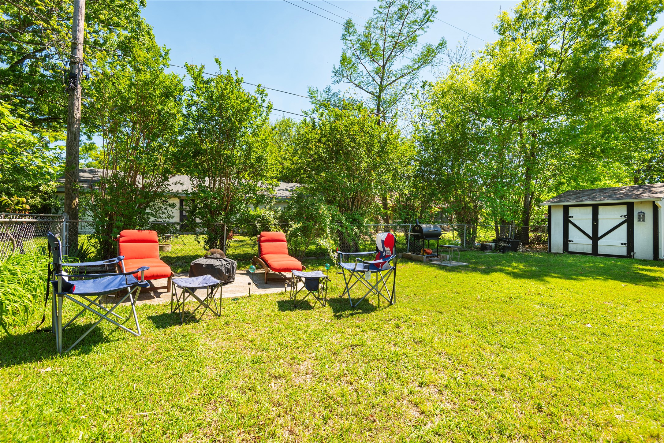 925 S Andrews Avenue Sherman TX 75090