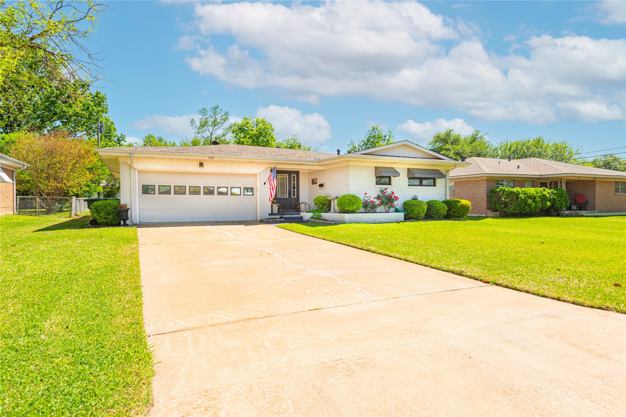 925 S Andrews Avenue Sherman TX 75090