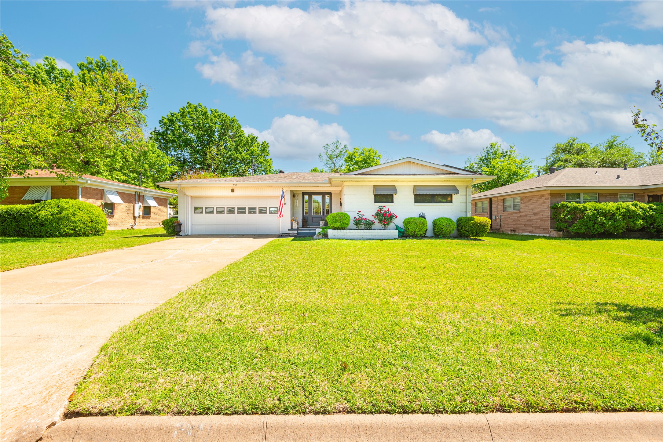 925 S Andrews Avenue Sherman TX 75090