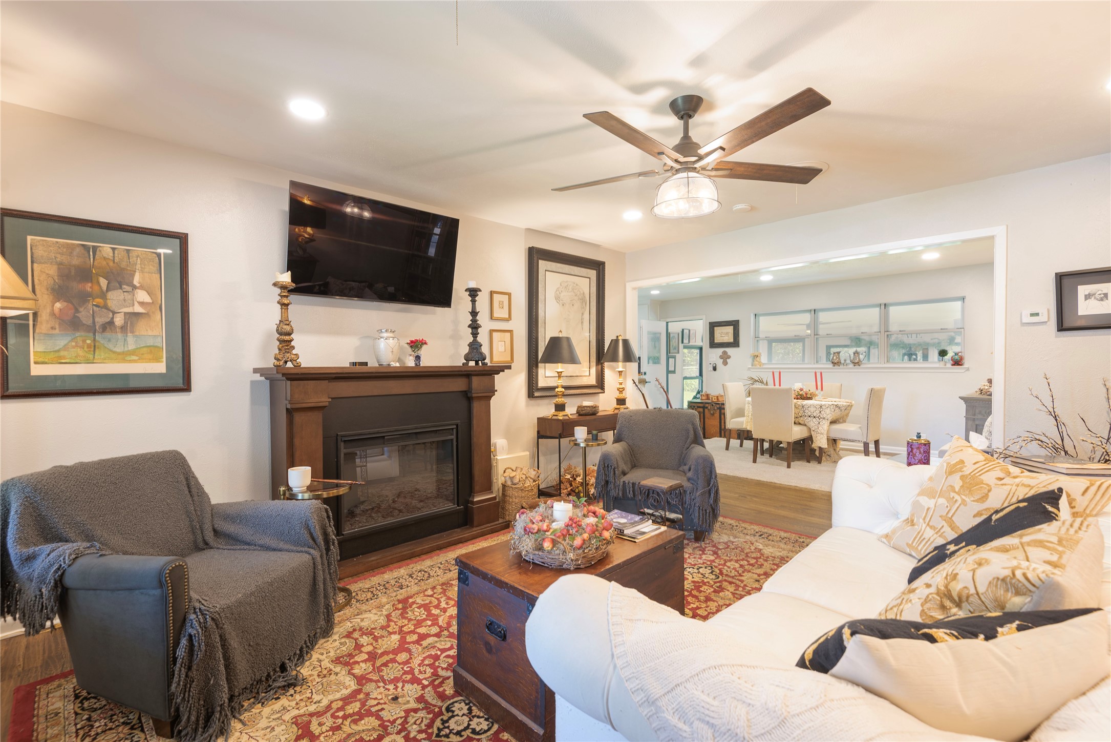 925 S Andrews Avenue Sherman TX 75090