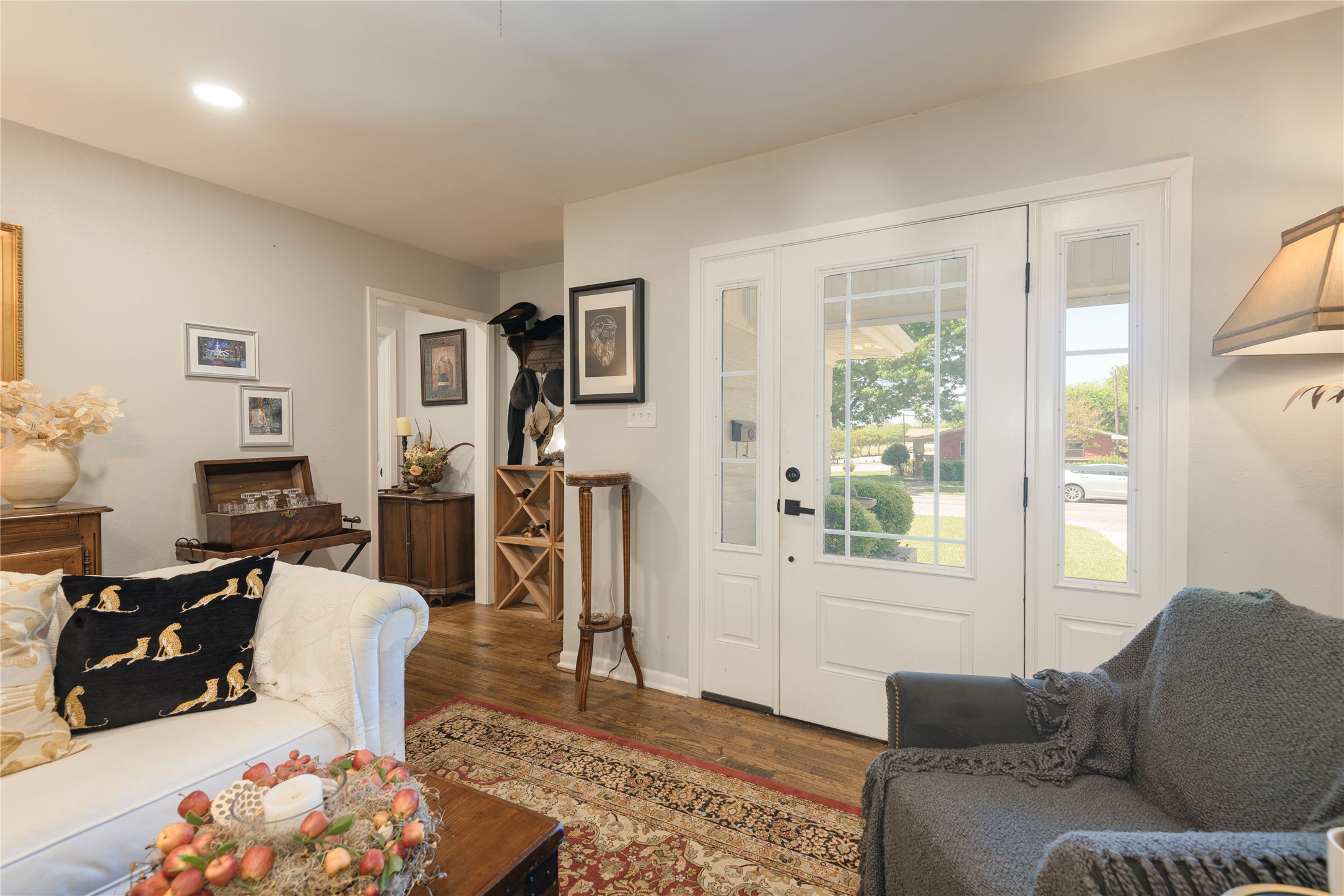925 S Andrews Avenue Sherman TX 75090