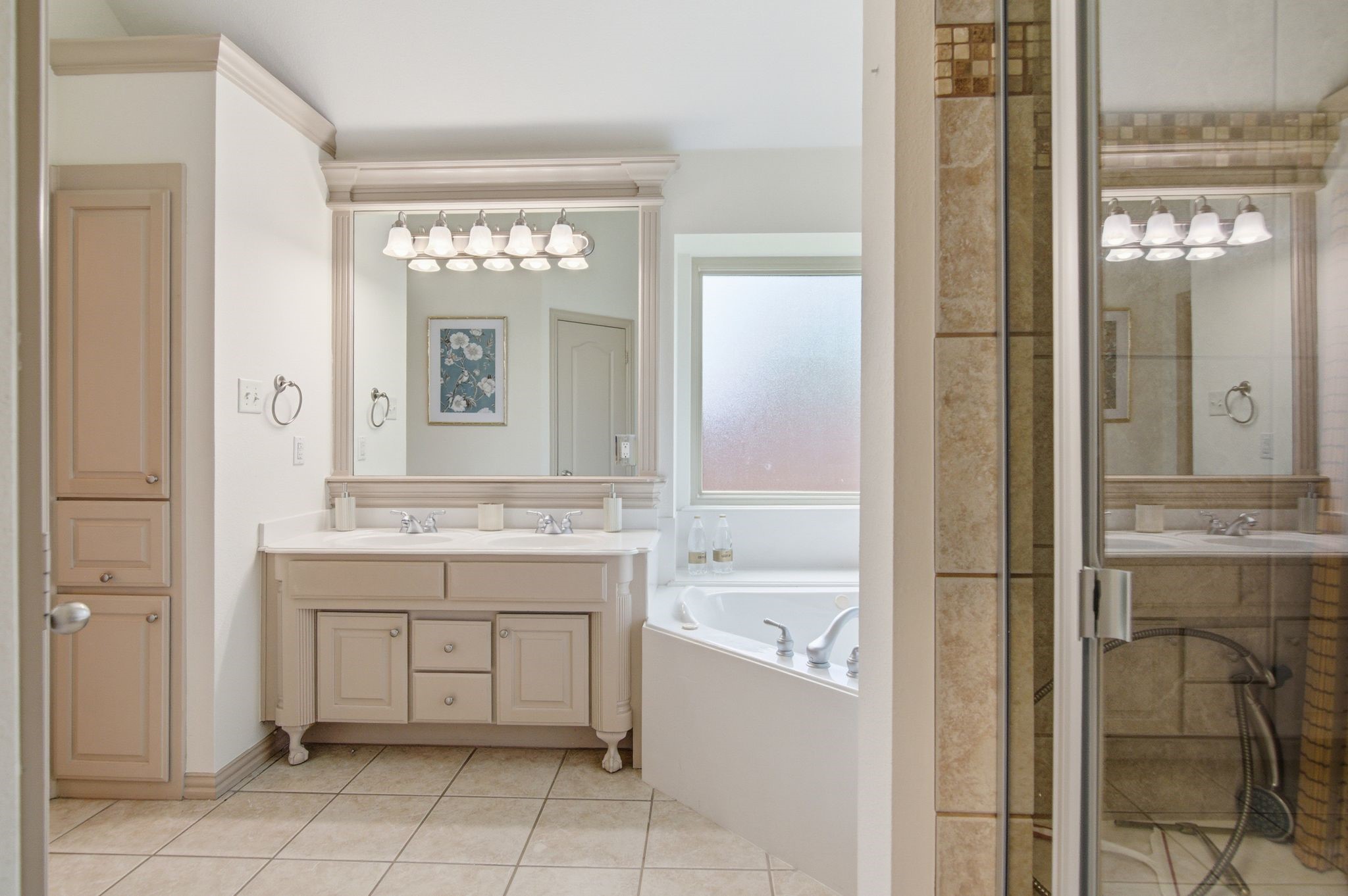 8332 Valley Oaks Drive North Richland Hills TX 76182