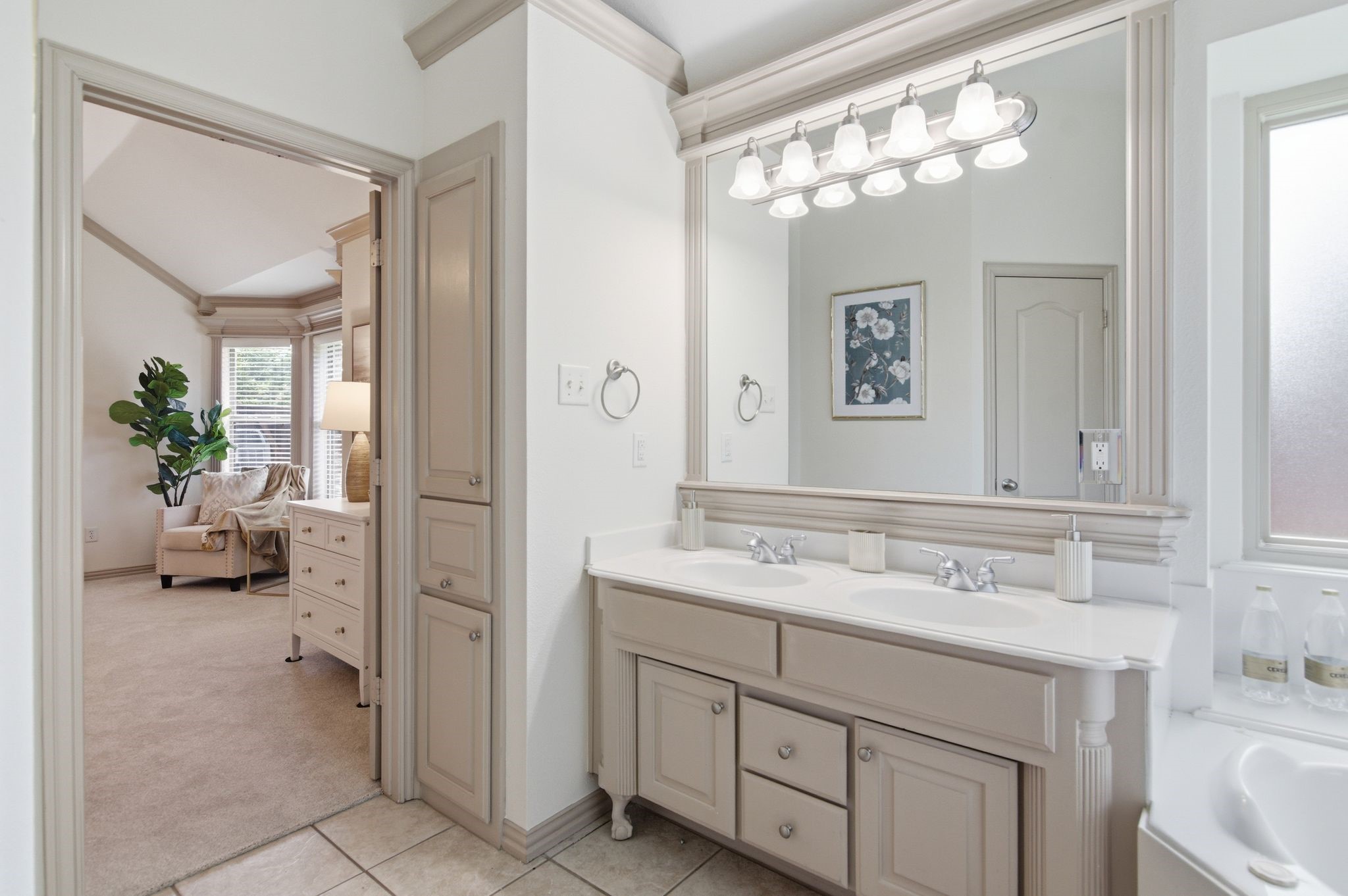 8332 Valley Oaks Drive North Richland Hills TX 76182