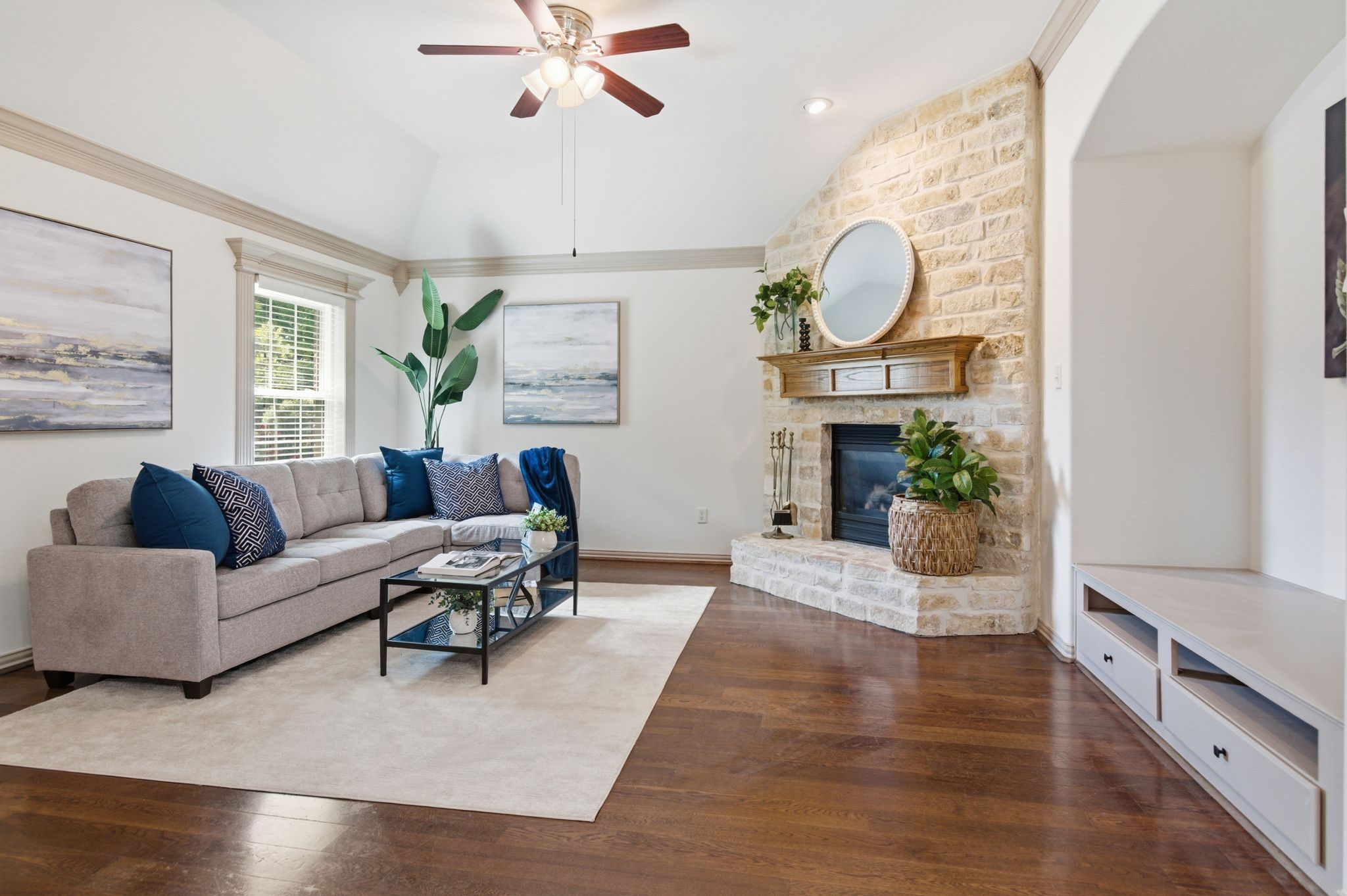 8332 Valley Oaks Drive North Richland Hills TX 76182