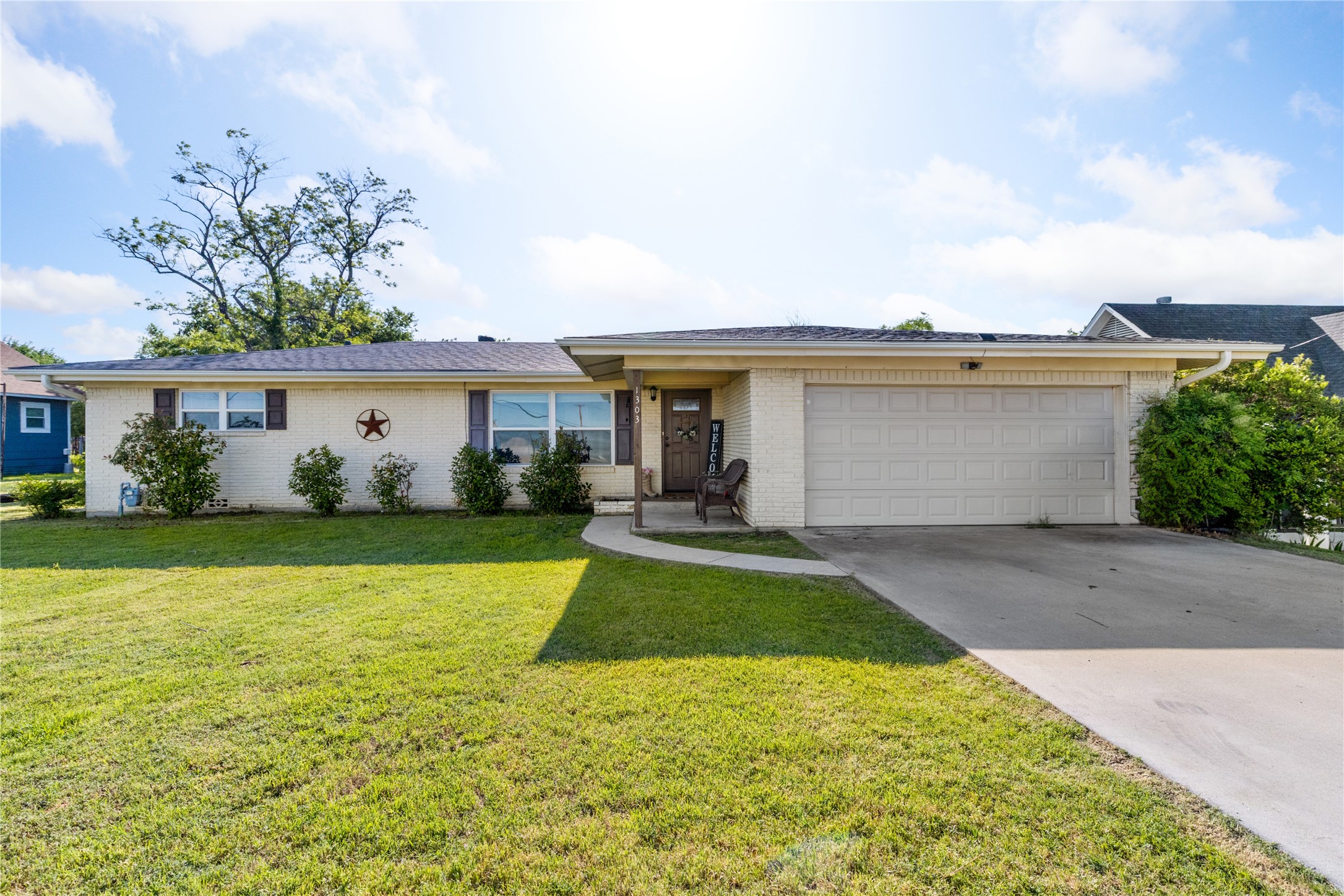 1303 N Church Street Decatur TX 76234
