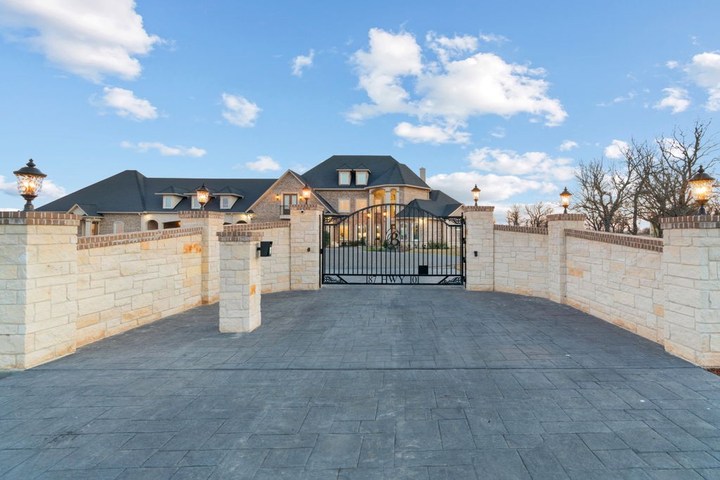 187 Highway 101 Eastland TX 76448