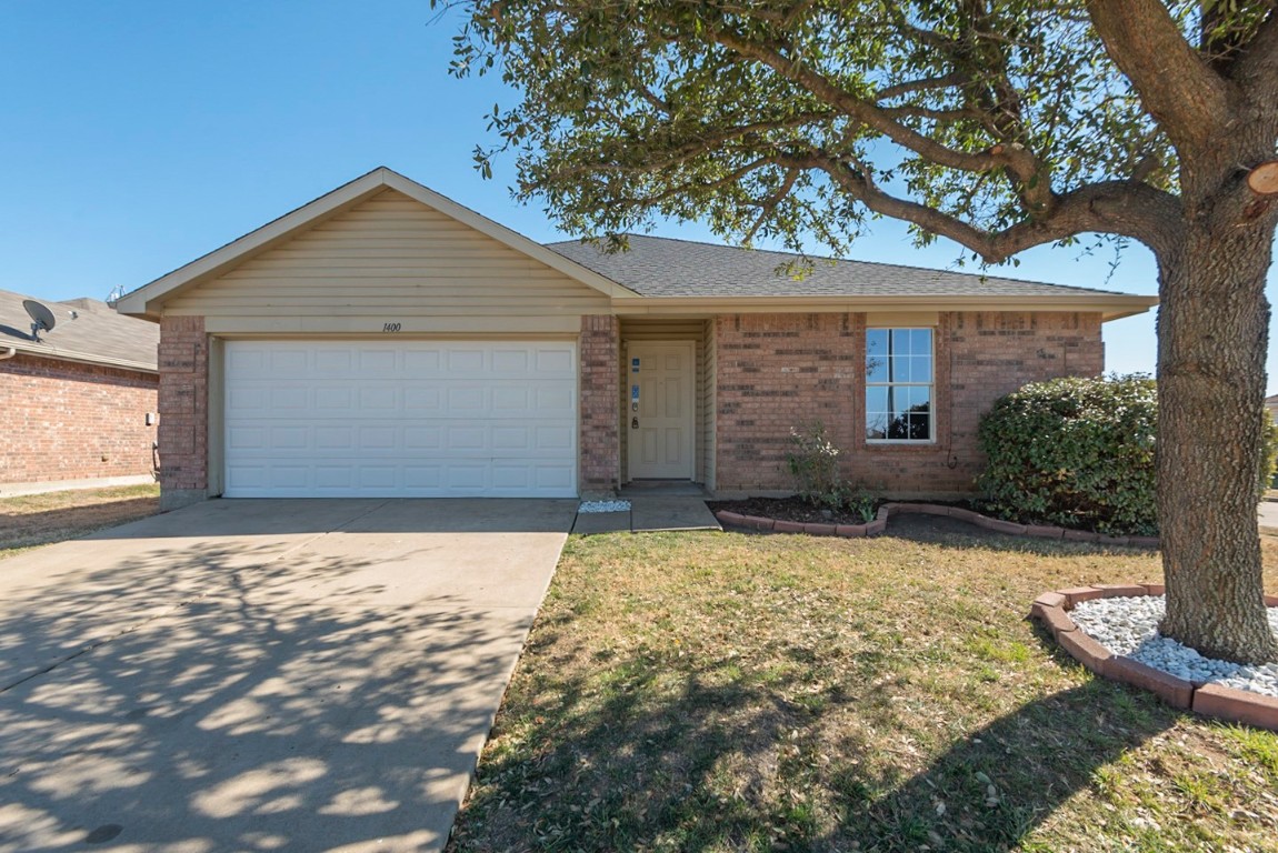 1400 Royal Meadows Trail Fort Worth TX 76140