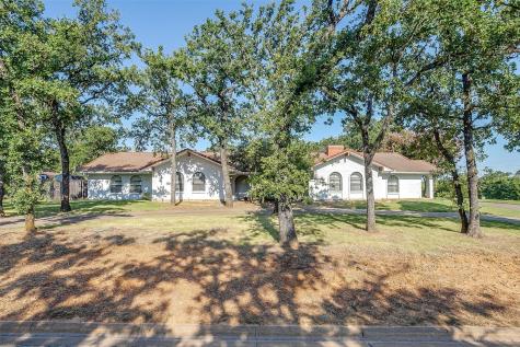 100 Timber Ridge Circle Burleson TX 76028