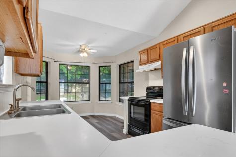 6217 Fairlane Drive Arlington TX 76001
