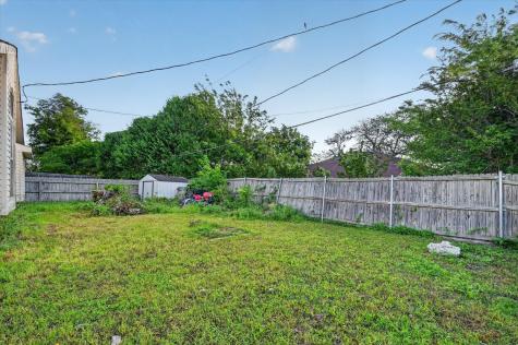 6217 Fairlane Drive Arlington TX 76001