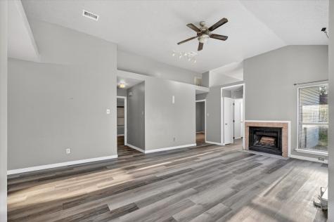 6217 Fairlane Drive Arlington TX 76001