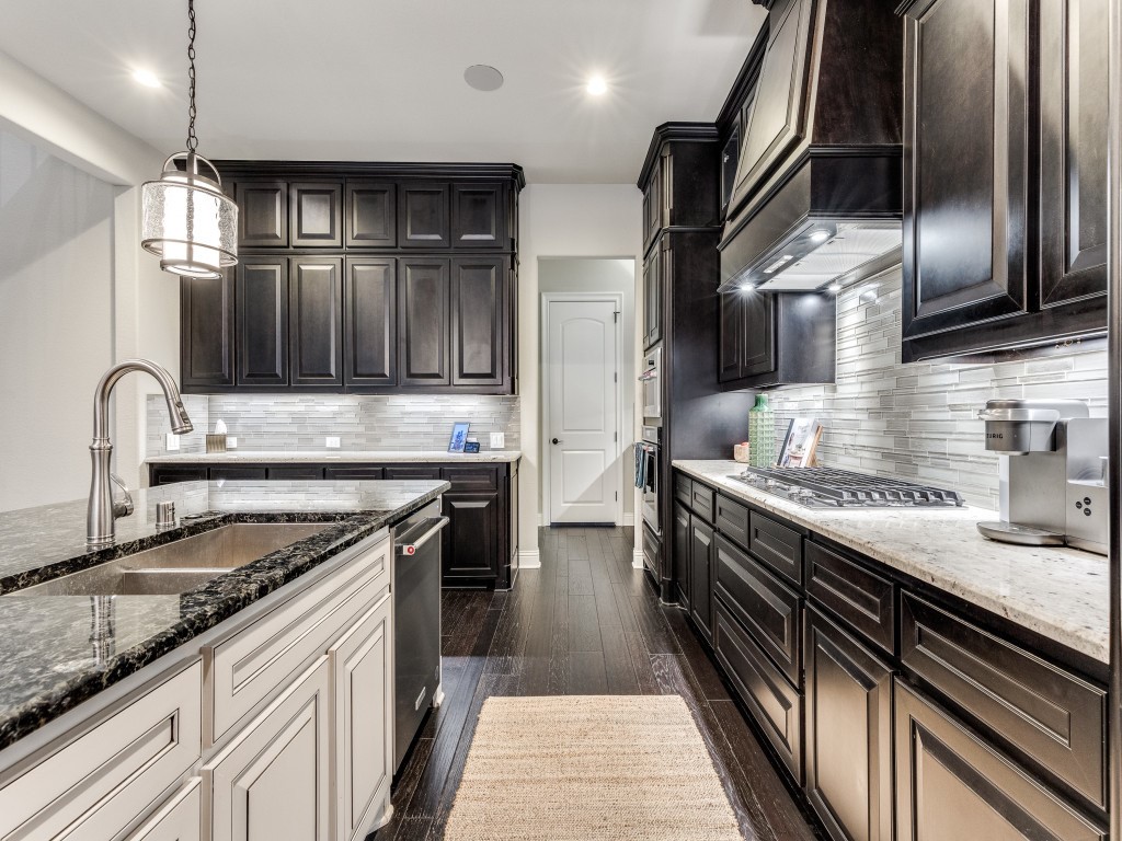 10937 Smoky Oak Trail Flower Mound TX 76226