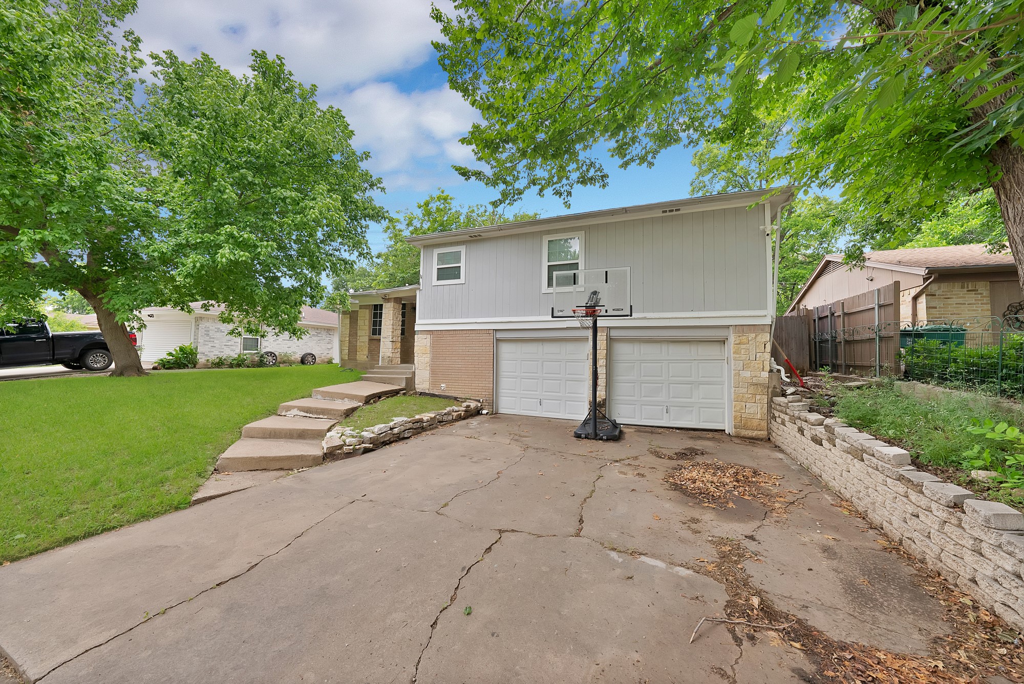 2904 Raton Drive Fort Worth TX 76116