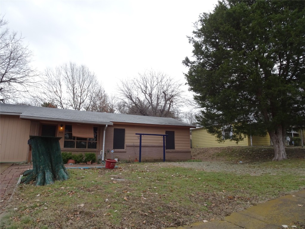 422 NW 22nd Street Grand Prairie TX 75050