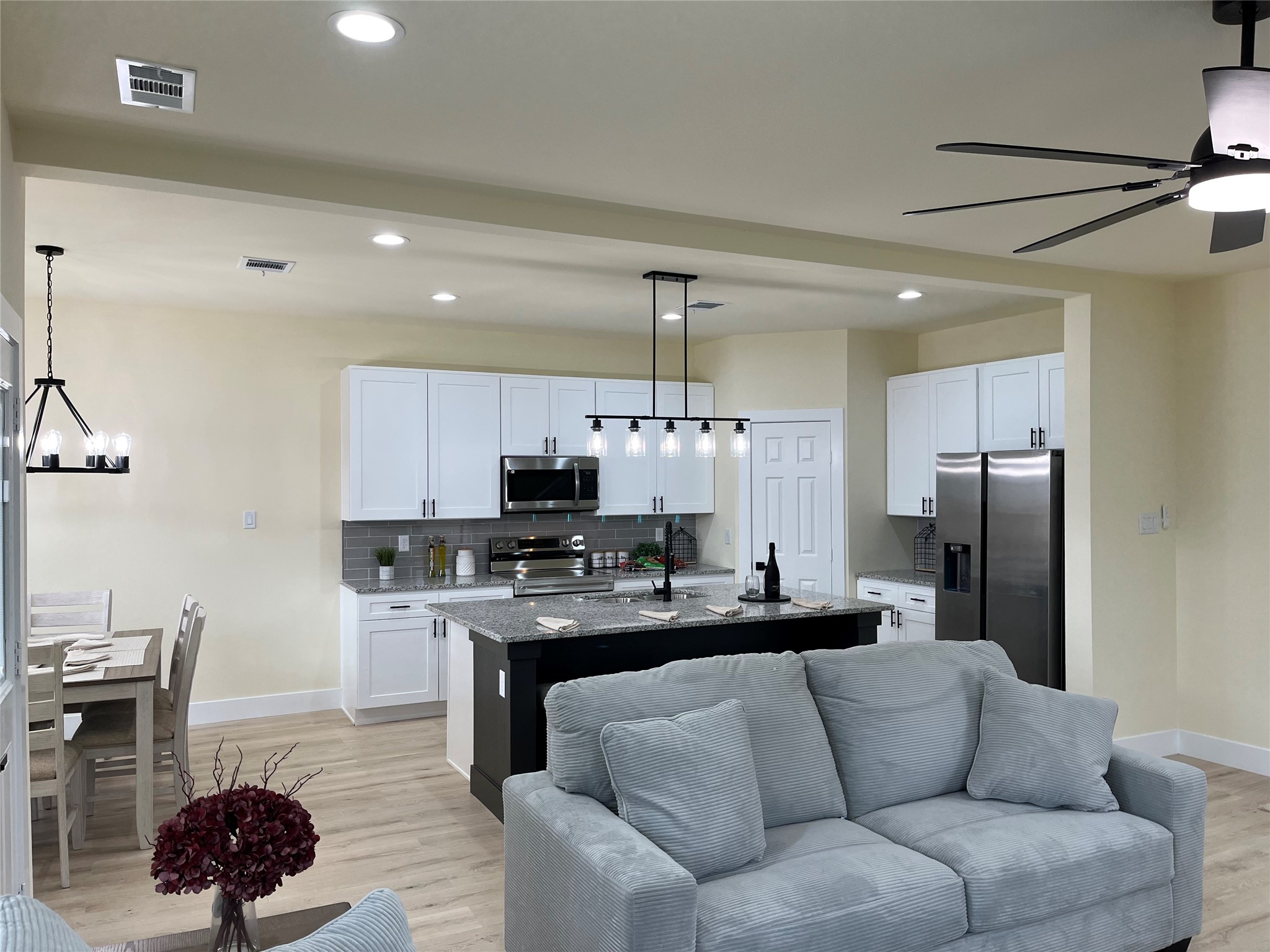 301 E 14th Avenue Corsicana TX 75110