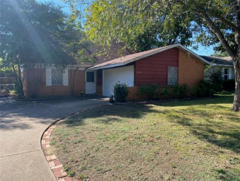 1202 Woodbrook Street Arlington TX 76011