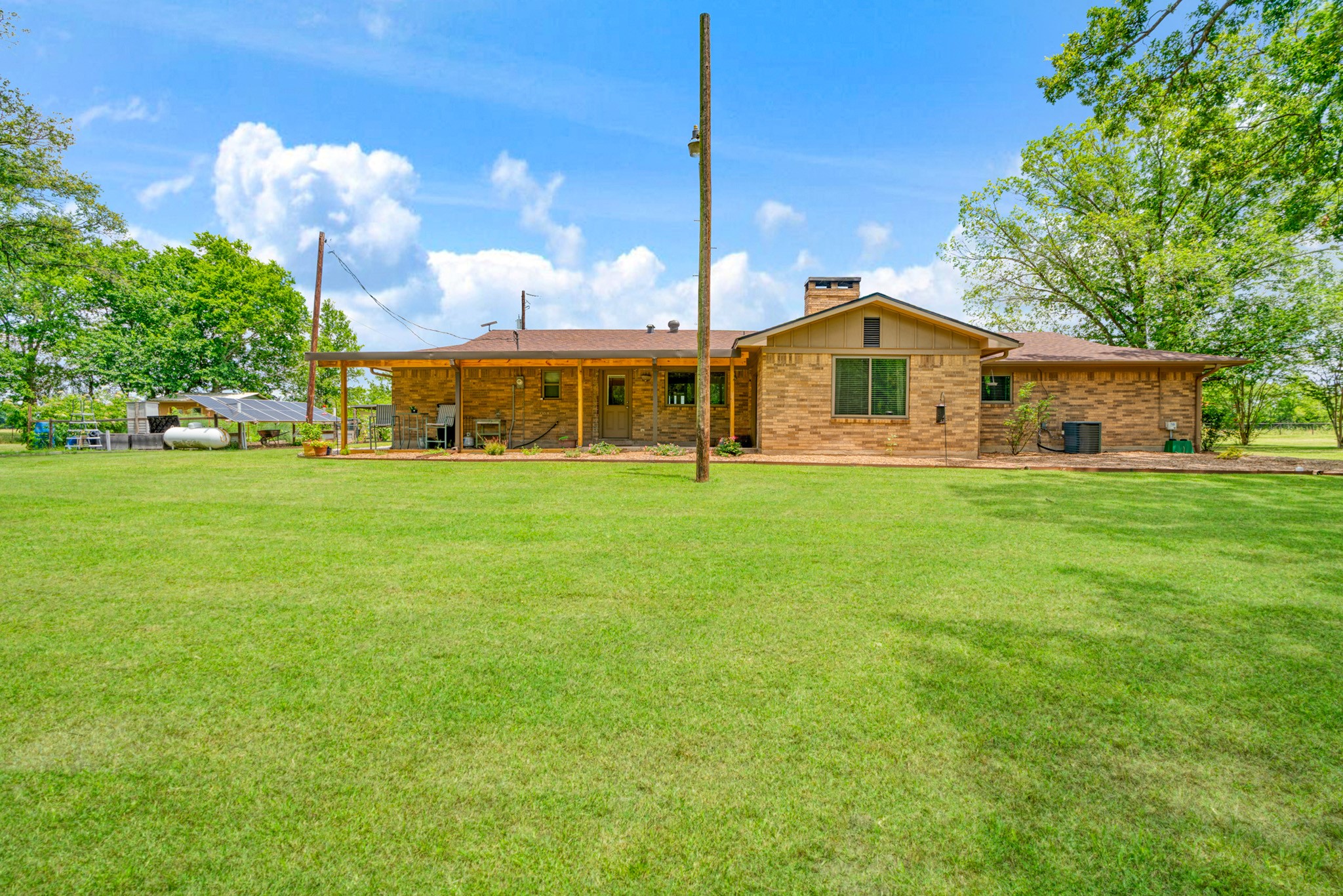 848 Cr 15300 Deport TX 75435