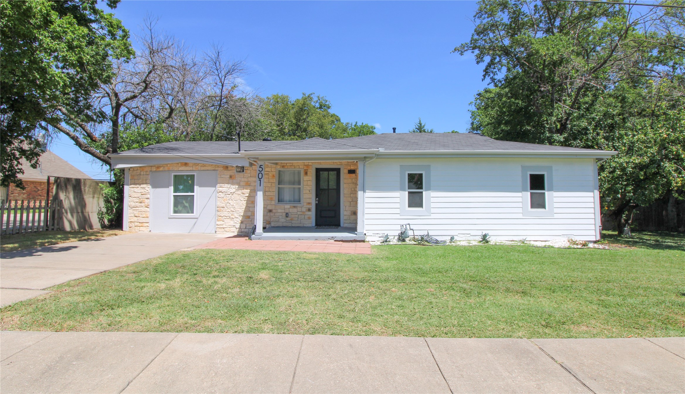 501 Paul Street Garland TX 75043