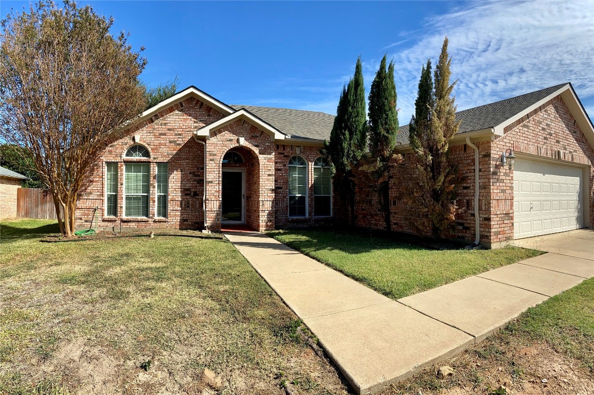 620 Madeline Court Azle TX 76020