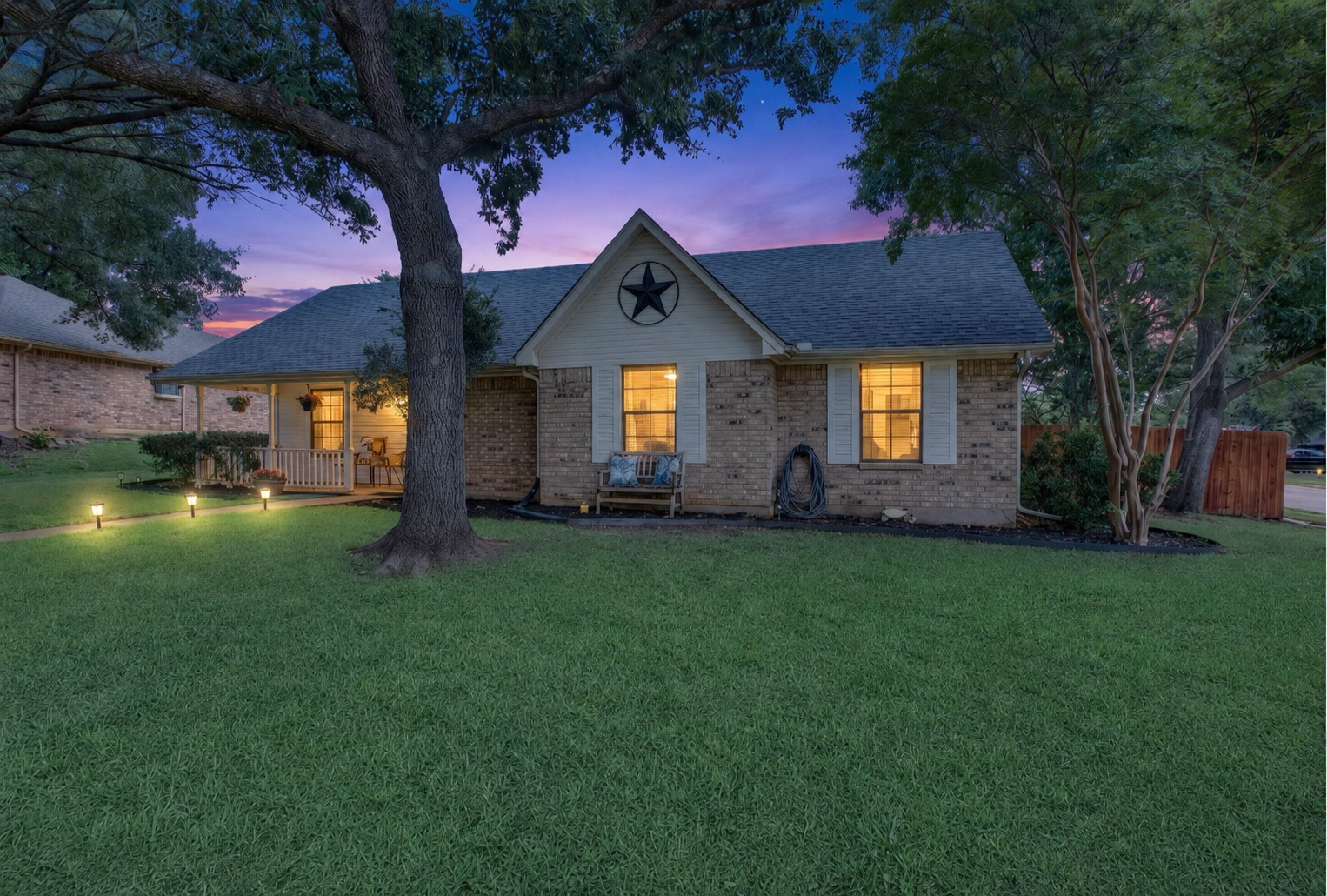 1405 Casa Linda Street Ennis TX 75119