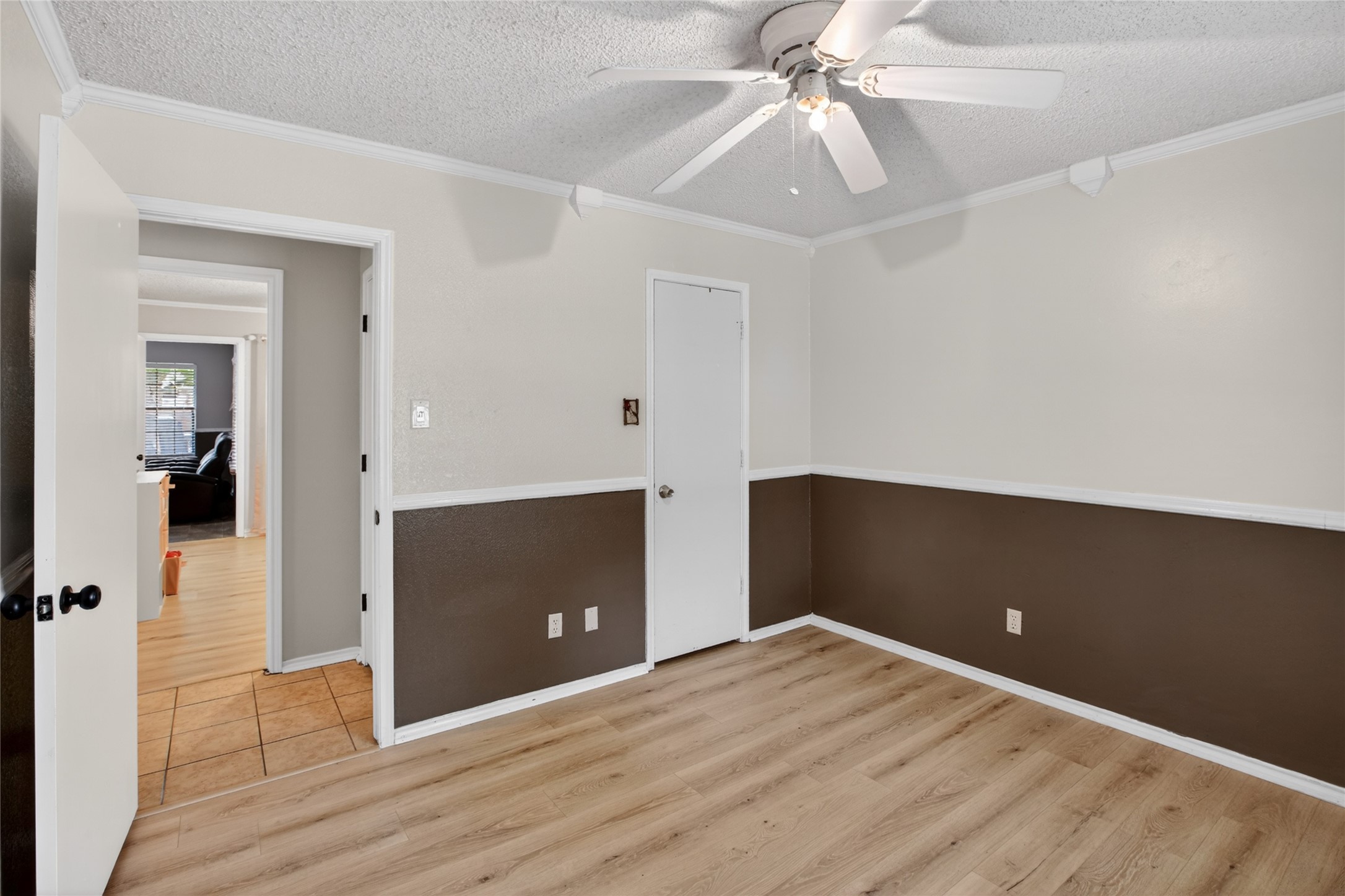 1405 Casa Linda Street Ennis TX 75119