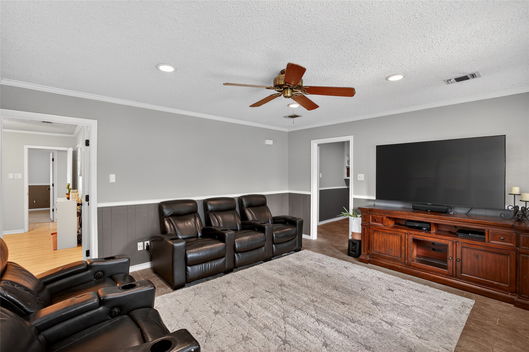 1405 Casa Linda Street Ennis TX 75119