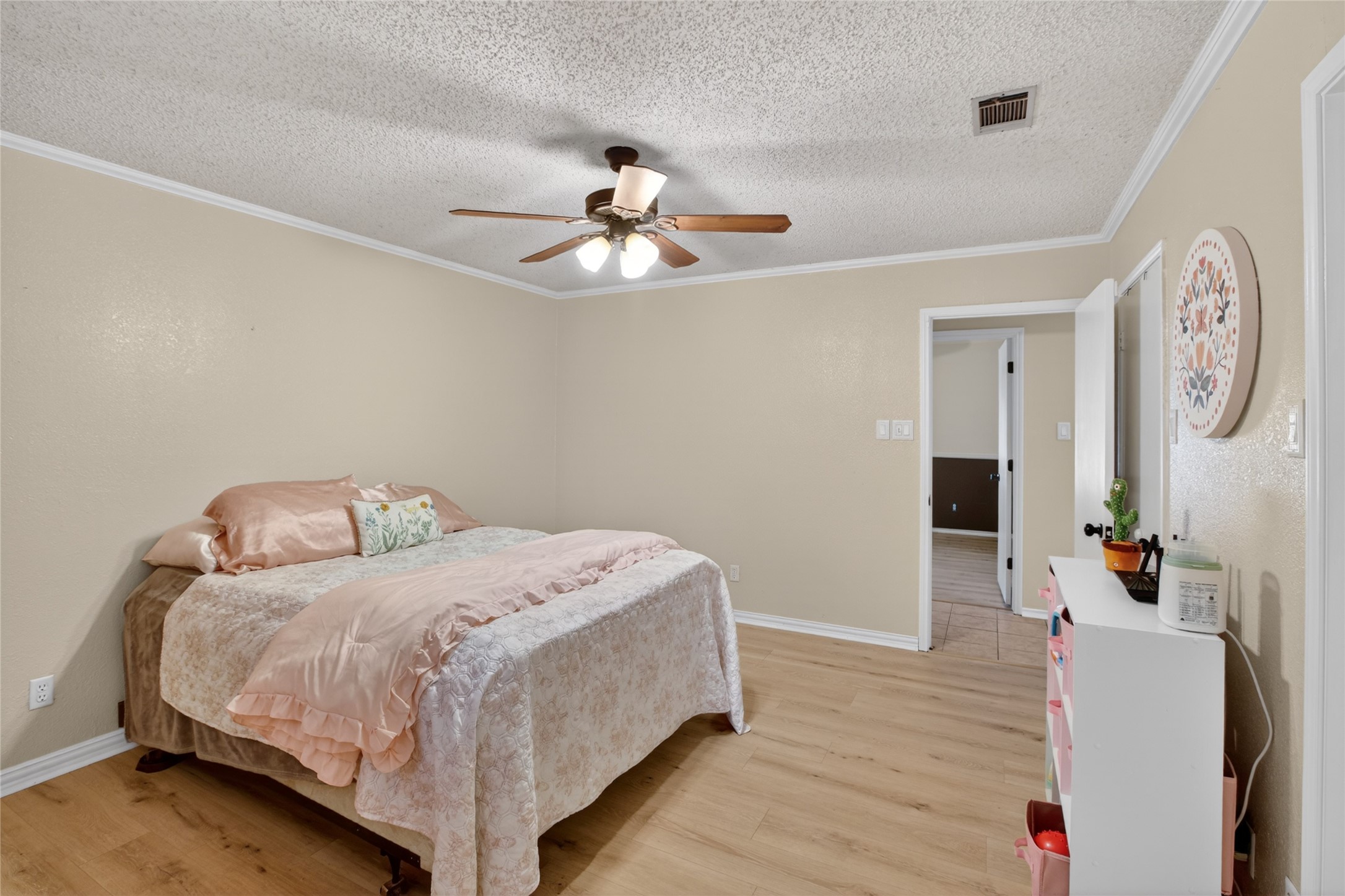 1405 Casa Linda Street Ennis TX 75119