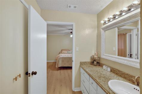 1405 Casa Linda Street Ennis TX 75119