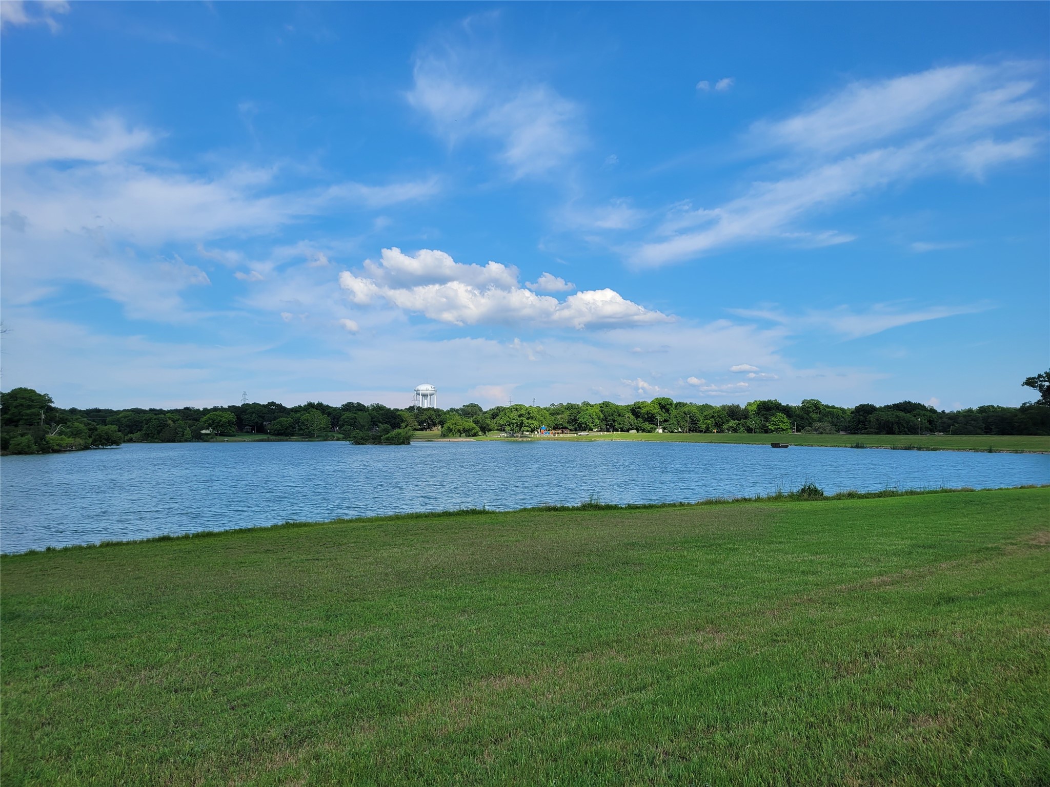 1405 Casa Linda Street Ennis TX 75119