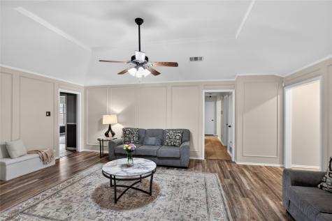 1405 Casa Linda Street Ennis TX 75119