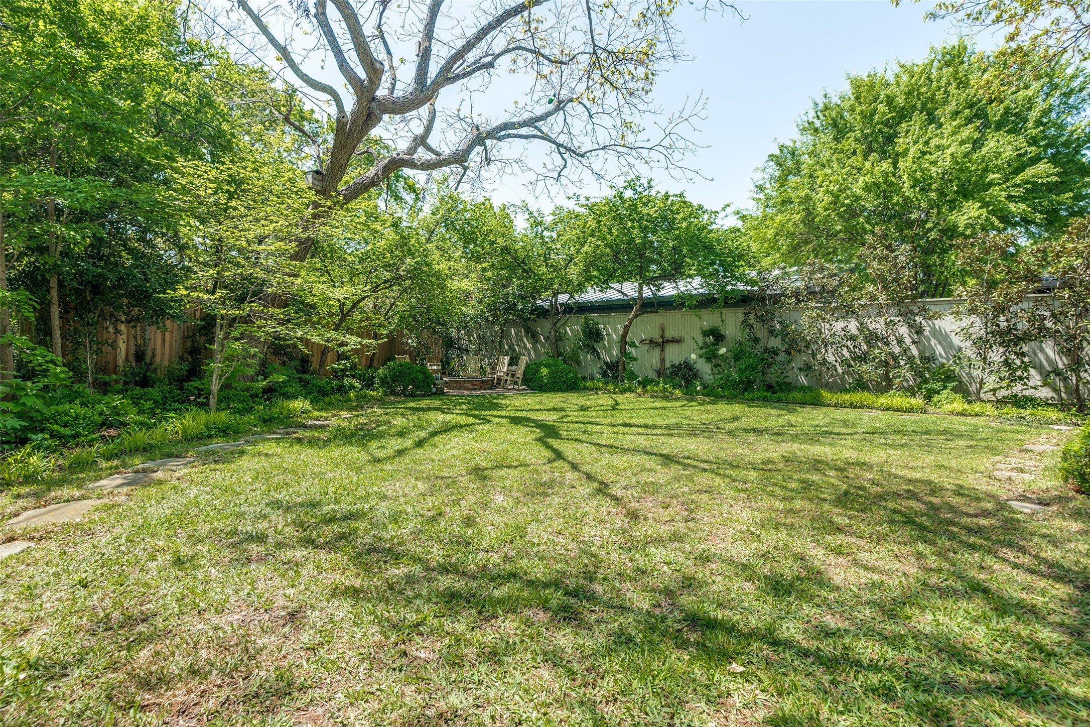 5430 Surrey Circle Dallas TX 75209