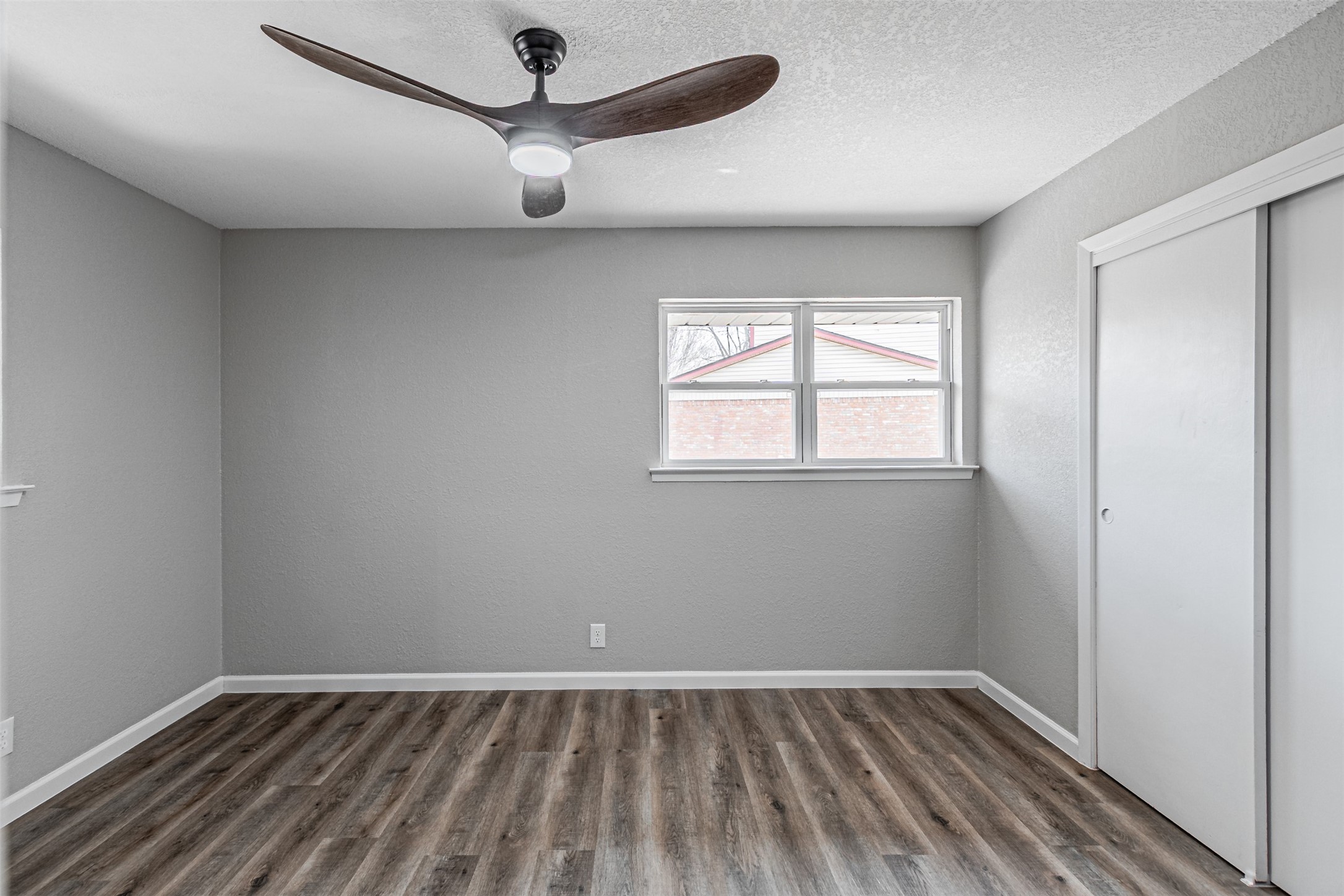 1160 Harrison Lane Hurst TX 76053