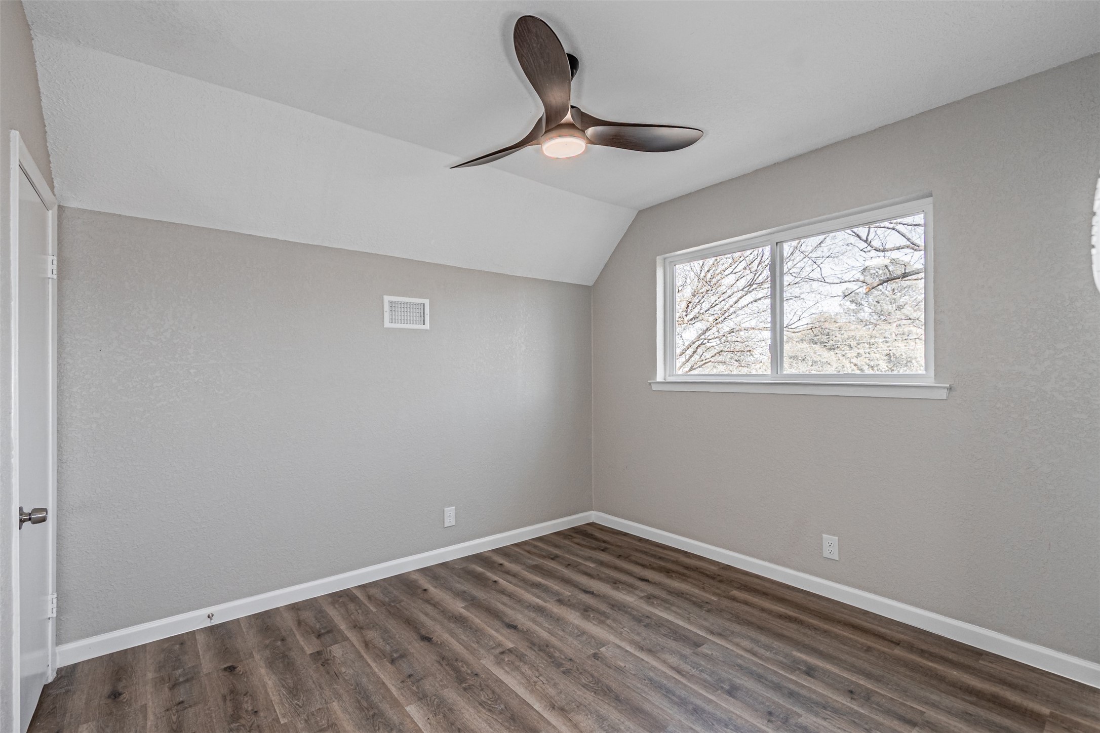 1160 Harrison Lane Hurst TX 76053