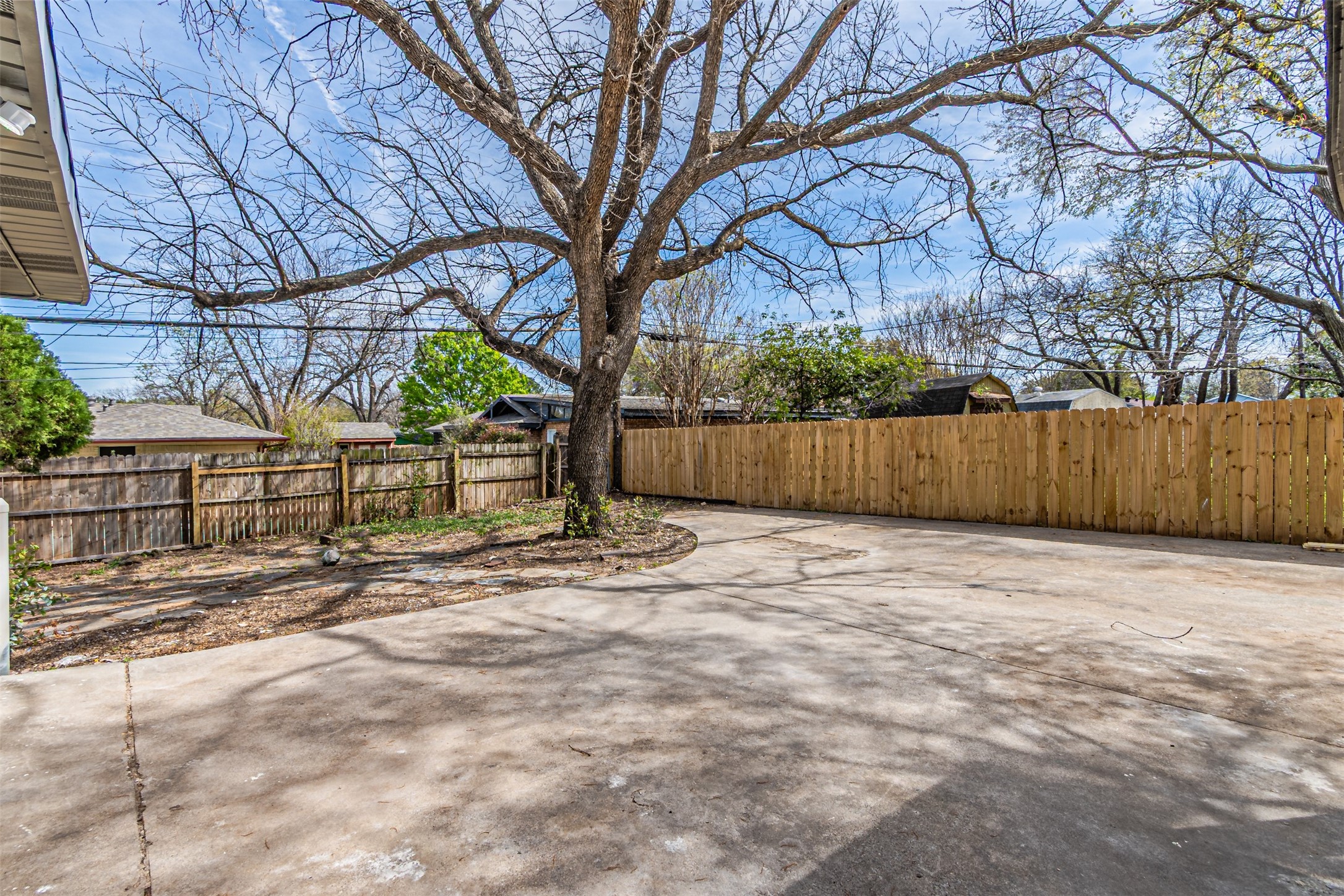 1160 Harrison Lane Hurst TX 76053